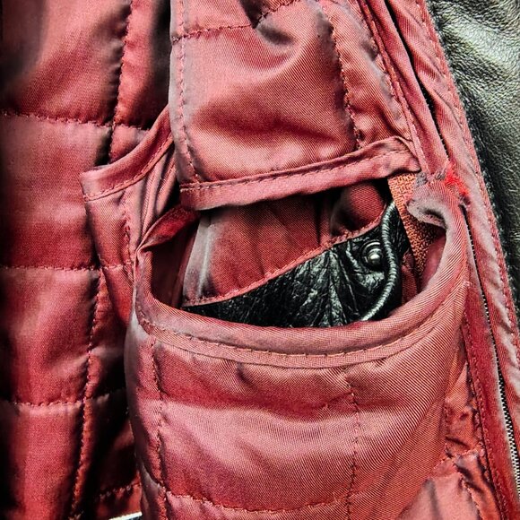 Wilson’s Leather Women’s Genuine Leather Jacket — Excellent Condition - Picture 7 of 9